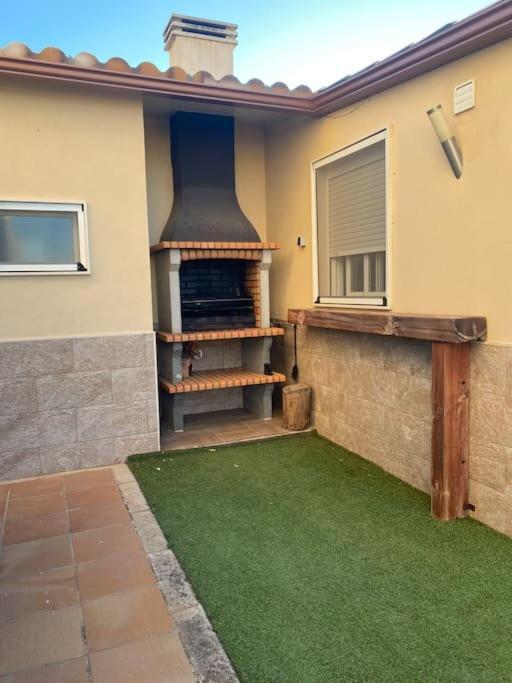 Casa Aries - Villa Con Piscina Privada Линарес Екстериор снимка